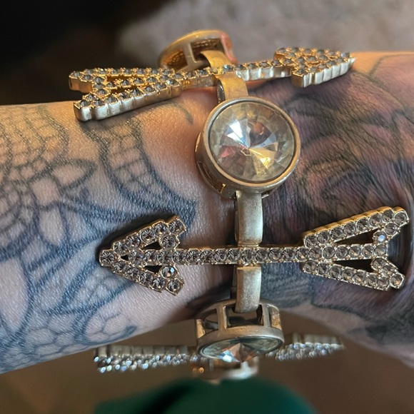 Rachel Roy arrow bracelet - Picture 1 of 6